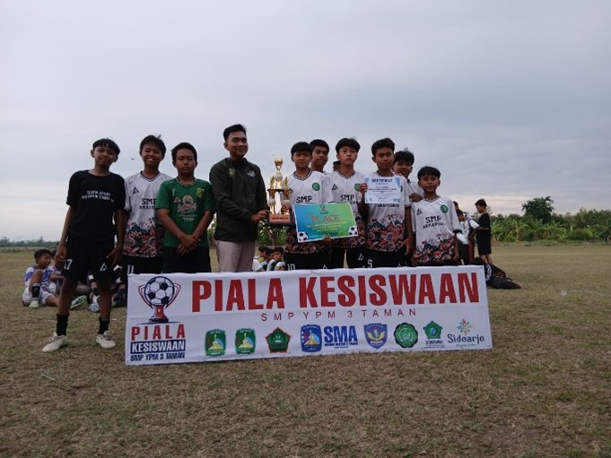 Aksi Gemilang di Lapangan Hijau: Tim Futsal SMP Bahauddin Taman Raih Juara 3