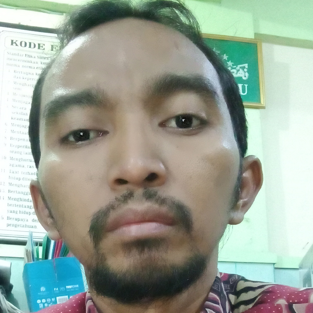 Ahmad Suwaifie, S.H